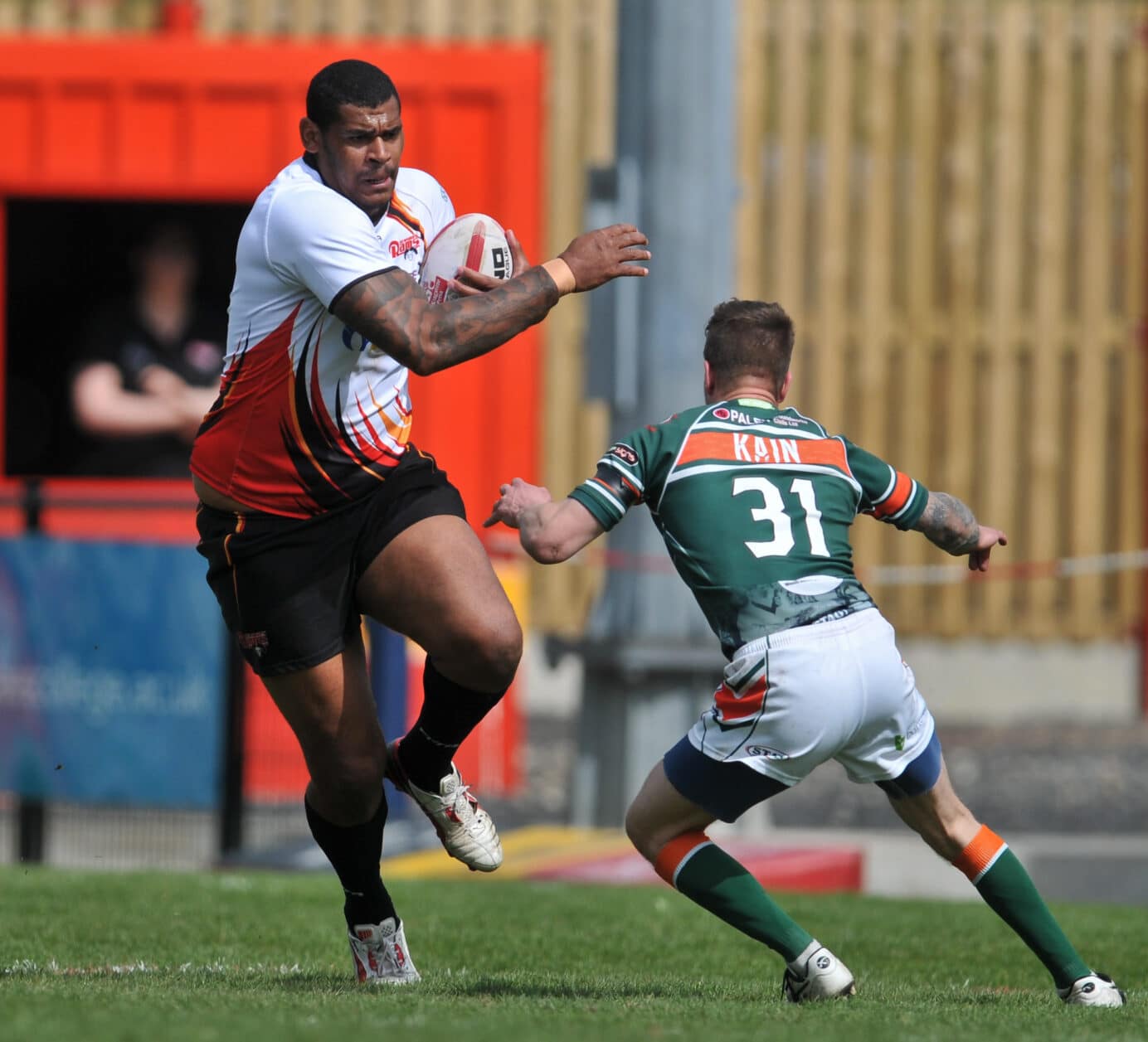 2015 - Dewsbury v Hunslet - Karl Pryce runs at Andy Kain